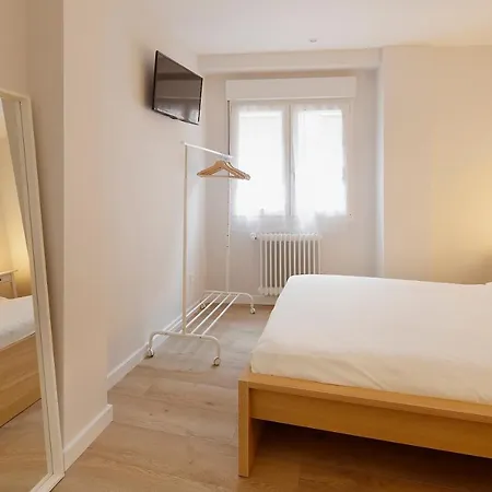 Centro-el Carmen Vut Apartment *